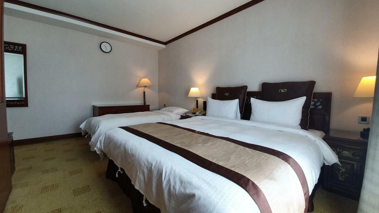 Rich Garden Hotel Đài Bắc Ngoại thất bức ảnh